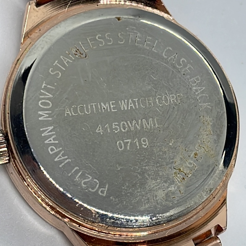 Accutime rose gold watch - Picture 3 of 4